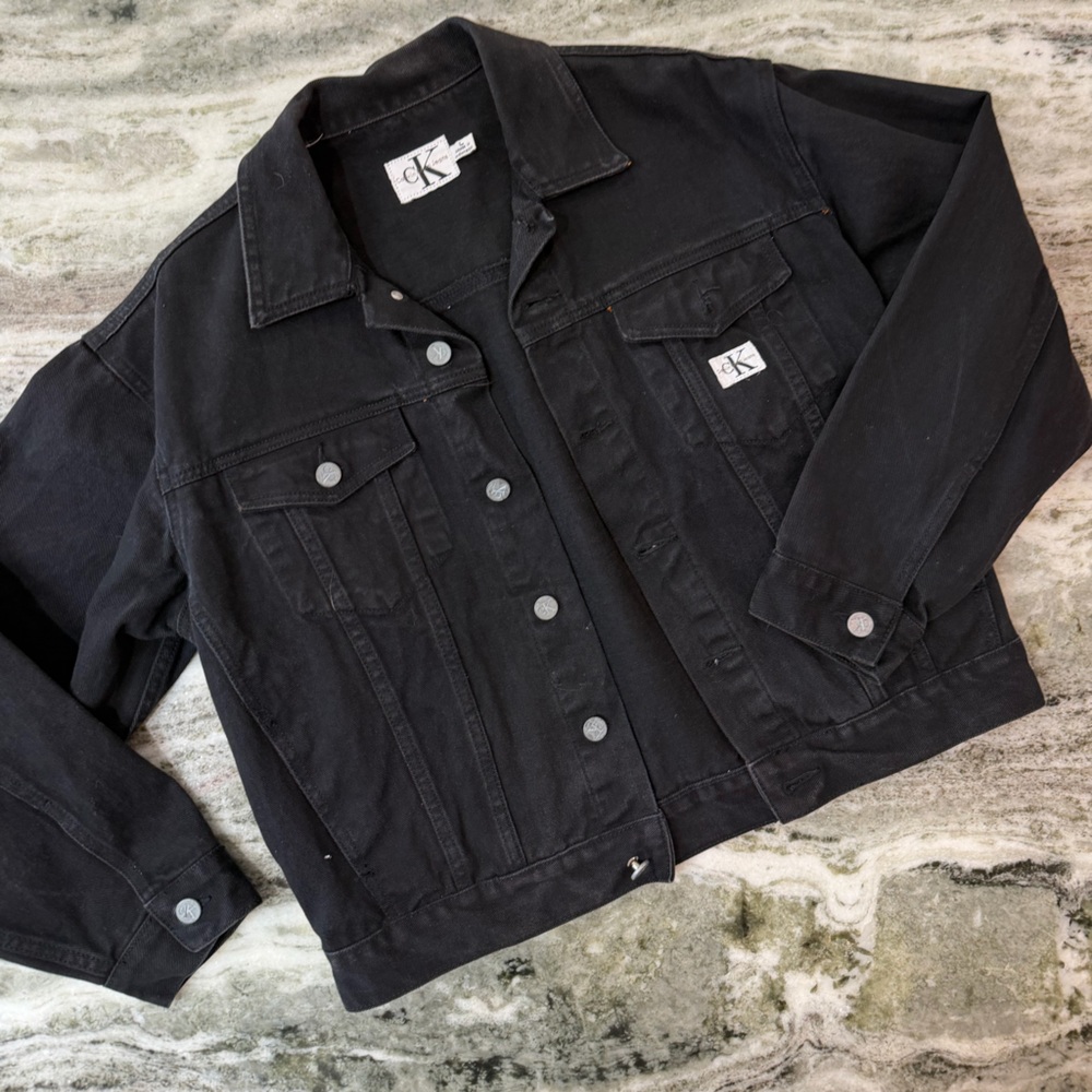 Vintage Calvin Klein Jeans Black Denim Jacket
Women’s Size Large